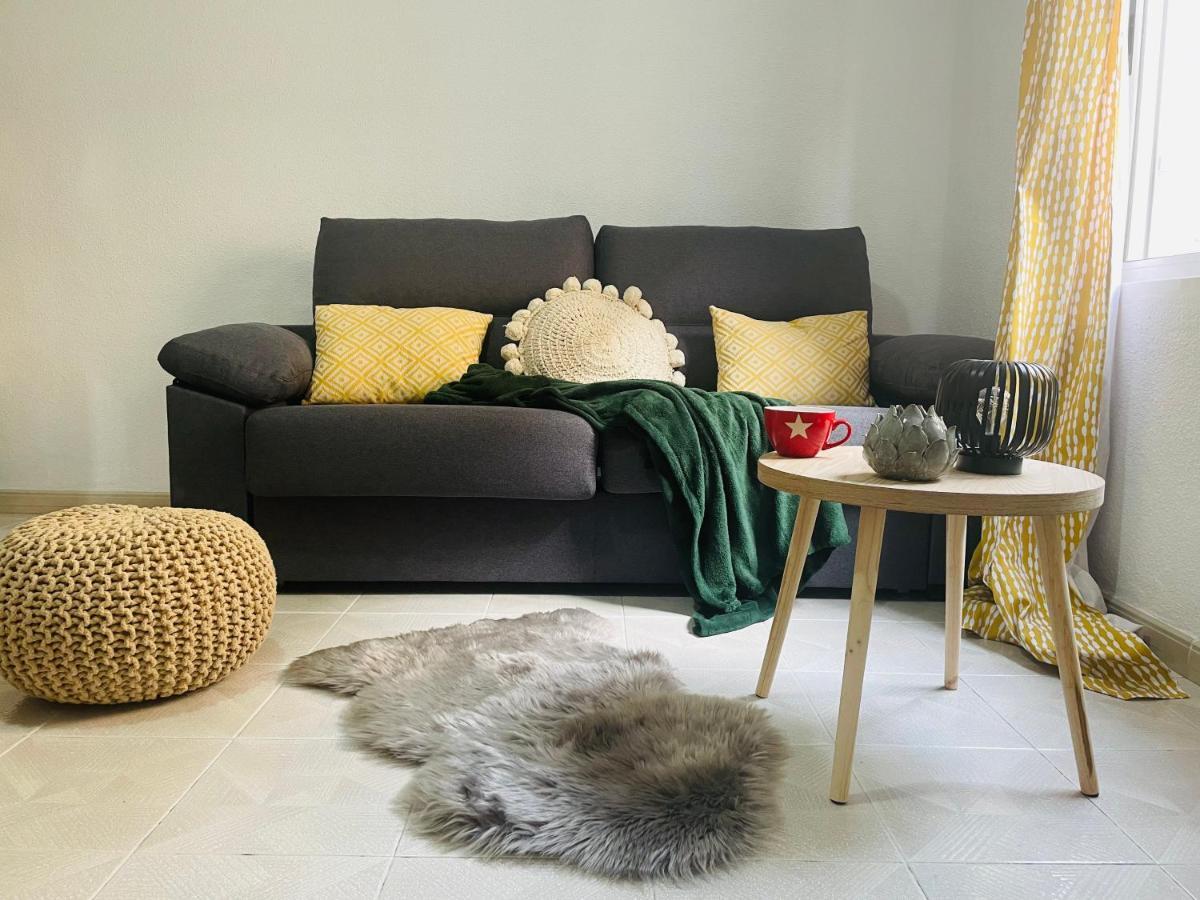 Cozy 2-Bedroom Serviced Apartment With Netflix Puerto de Sagunto Exterior foto